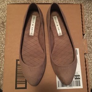 New Taupe Flats - WIDE WIDTH